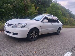 2003 Mitsubishi Lancer Cedia IX, белый, 350000 рублей, вид 1