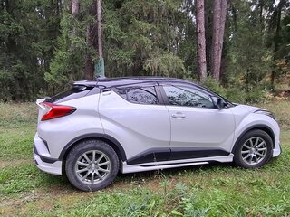 2022 Toyota C-HR I Рестайлинг, белый, 2490000 рублей, вид 2