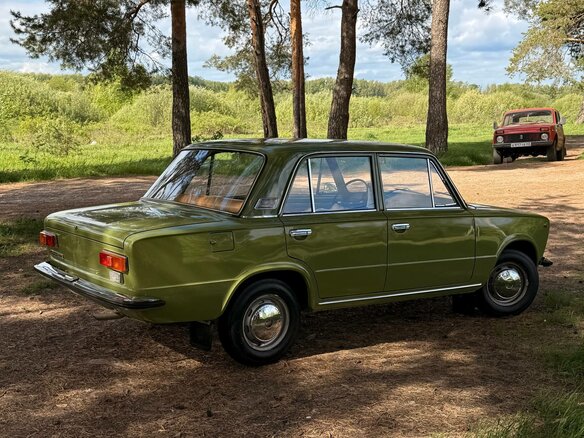 1975 Lada (ВАЗ) 21011, зелёный, 1190000 рублей - вид 6