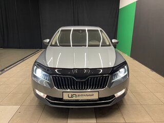 2015 Skoda Superb III, серый, 1500000 рублей, вид 2