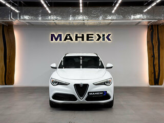 2017 Alfa Romeo Stelvio I, белый, 2950000 рублей, вид 2