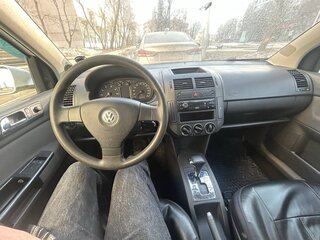 2008 Volkswagen Polo IV Рестайлинг, белый, 305000 рублей, вид 5
