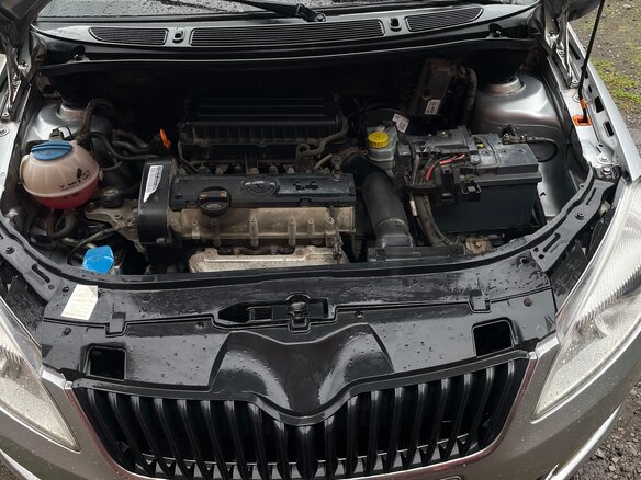 2011 Skoda Fabia II Рестайлинг, серебристый - вид 14