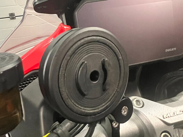 2022 Ducati Multistrada V4, красный, 2600000 рублей - вид 16