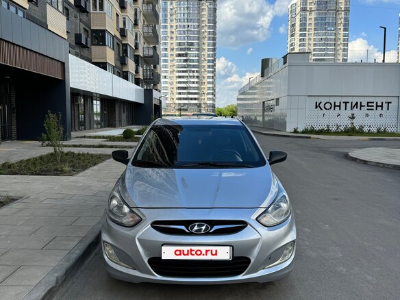 2012 Hyundai Solaris I, серебристый, 670000 рублей - вид 11