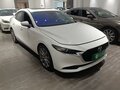 2019 Mazda 3 Axela III (BM) Рестайлинг, белый, 1850000 рублей