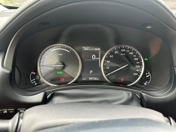 2019 Lexus NX 300h I Рестайлинг, серебристый, 3800000 рублей - вид 13
