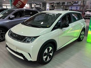 2025 BYD Dolphin 30.7 kWh I, белый, 1500000 рублей, вид 1
