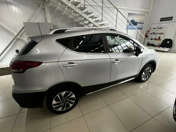 2024 JAC JS3, серебристый, 1275000 рублей - вид 8