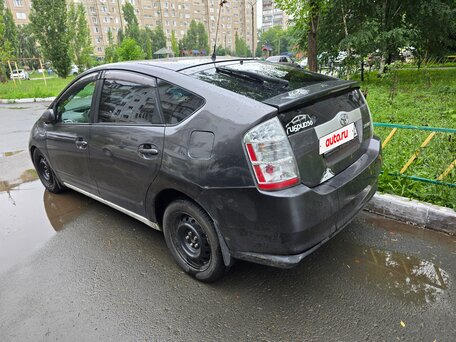 2007 Toyota Prius II Рестайлинг (XW20), серый, 500000 рублей, вид 3