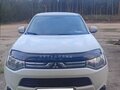 2013 Mitsubishi Outlander III, белый, 1000000 рублей