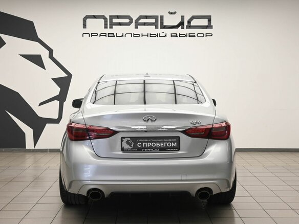 2017 Infiniti Q50 I Рестайлинг, серебристый, 2060000 рублей - вид 2