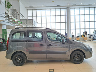 2021 Citroen Berlingo II Рестайлинг 2, серый, 1450000 рублей, вид 4