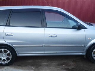 2005 Kia Carens I (RS) Рестайлинг, серебристый, 525000 рублей, вид 2