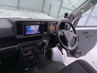 2018 Toyota Pixis Van I Рестайлинг, серебристый, 800000 рублей, вид 5