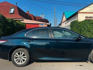 2021 Toyota Camry VIII (XV70), синий, 2250000 рублей, вид 4