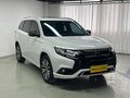 2021 Mitsubishi Outlander III Рестайлинг 3, белый, 1987700 рублей - вид 3
