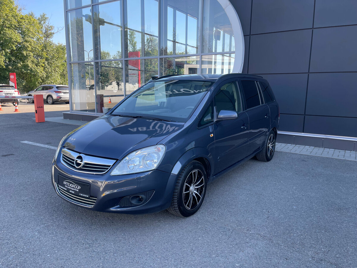 Открыть фотографии: Opel Zafira B Рестайлинг