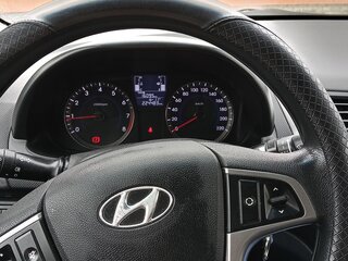 2016 Hyundai Solaris I Рестайлинг, чёрный, 860000 рублей, вид 5