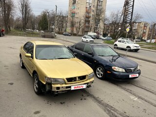 2001 Nissan Maxima V (A33), синий, 380000 рублей, вид 3