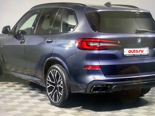 2019 BMW X5 30d IV (G05/G18), фиолетовый, 6200000 рублей, вид 5