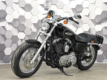 2012 Harley-Davidson Sportster 1200, чёрный, 729000 рублей, вид 2