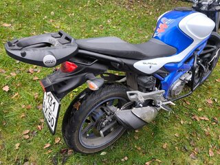 2012 Suzuki SFV 650 Gladius, белый, 550000 рублей, вид 5