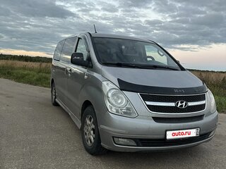 2011 Hyundai H-1 5-speed II, серебристый, 1600000 рублей, вид 4