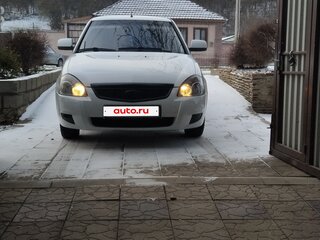 2014 Lada (ВАЗ) Priora I Рестайлинг, белый, 450000 рублей, вид 2