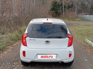 2011 Kia Picanto II, белый, 650000 рублей, вид 2