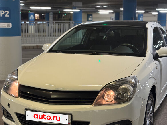 2008 Opel Astra GTC H Рестайлинг, белый, 530000 рублей - вид 1