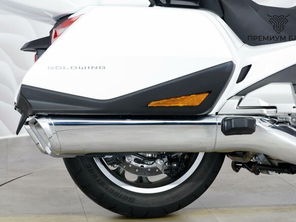 2023 Honda GL 1800 Gold Wing, белый, 3227000 рублей - вид 8
