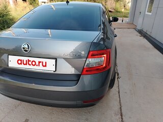 2017 Skoda Octavia III (A7), серый, 1710000 рублей, вид 3