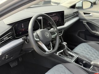2022 Volkswagen Sagitar III Рестайлинг, серебристый, 1990000 рублей, вид 4
