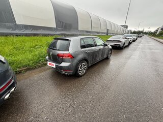 2018 Volkswagen Golf VII Рестайлинг, серый, 1640000 рублей, вид 5