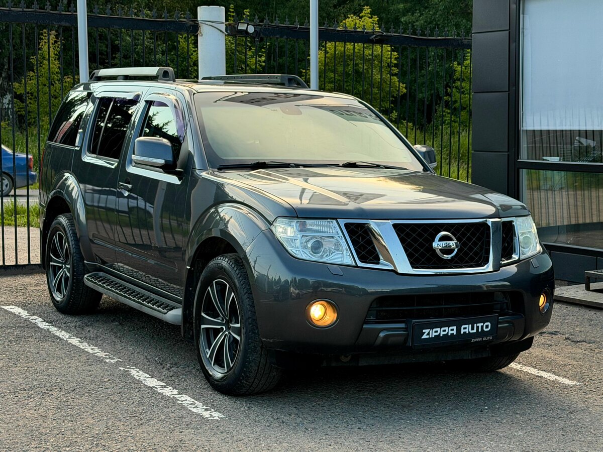 Открыть фотографии: Nissan Pathfinder III Рестайлинг
