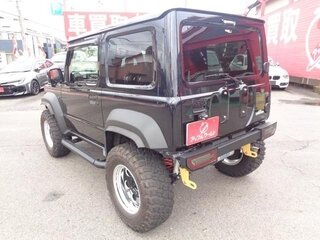 2023 Suzuki Jimny Sierra IV, чёрный, 2000333 рублей, вид 3