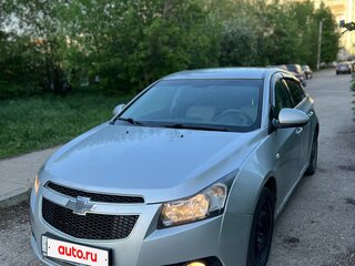 2012 Chevrolet Cruze I, серебристый, 560000 рублей, вид 1