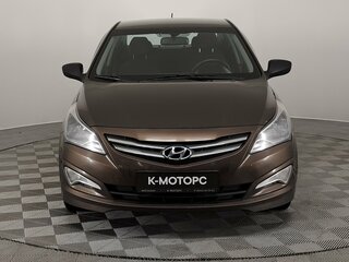 2015 Hyundai Solaris I Рестайлинг, коричневый, 920000 рублей, вид 2