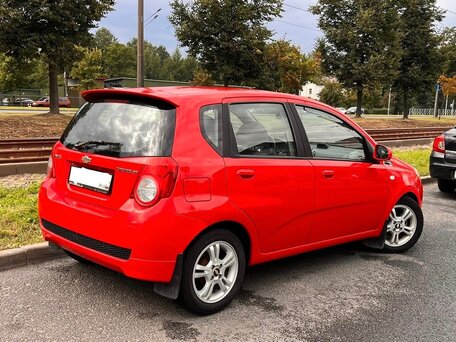 2008 Chevrolet Aveo I Рестайлинг, красный, 695000 рублей, вид 2