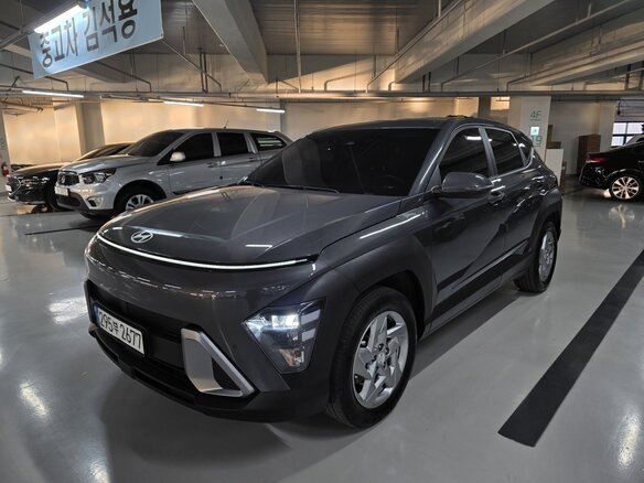 2023 Hyundai Kona II (SX2), серый, 2087000 рублей