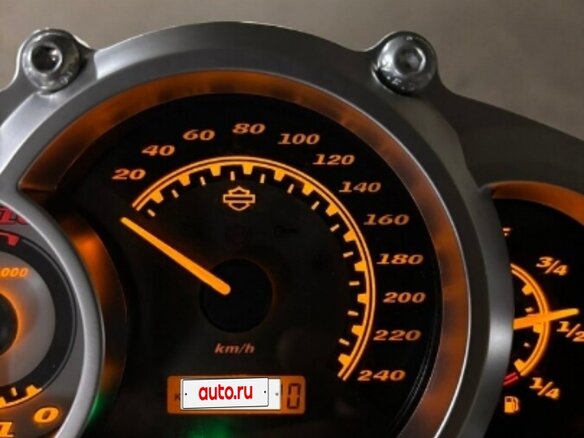 2014 Harley-Davidson V-Rod Muscle, золотистый, 1350000 рублей - вид 3