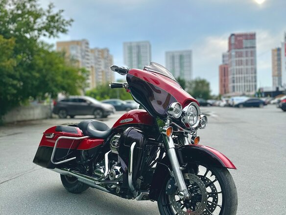 2010 Harley-Davidson Electra Glide, красный, 1150000 рублей - вид 24