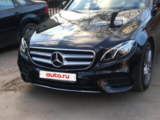 2020 Mercedes-Benz E-Класс 220 d V (W213, S213, C238), чёрный, 4050000 рублей, вид 5