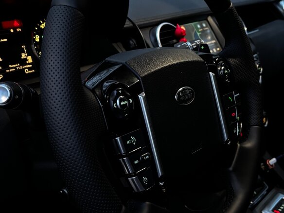 2014 Land Rover Discovery IV Рестайлинг, чёрный, 1950000 рублей - вид 21