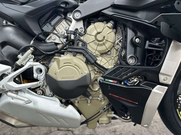 2022 Ducati Streetfighter V4, чёрный, 1950000 рублей - вид 28
