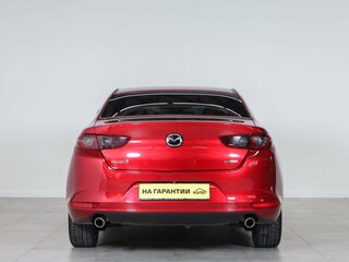 2020 Mazda 3 IV (BP), красный, 1899000 рублей, вид 5