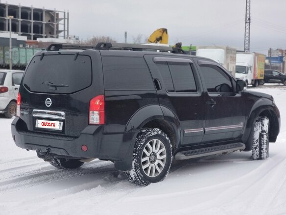 2011 Nissan Pathfinder III Рестайлинг, чёрный, 1690000 рублей - вид 6