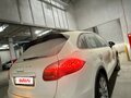 2010 Porsche Cayenne S II (958), белый, 3300000 рублей - вид 2