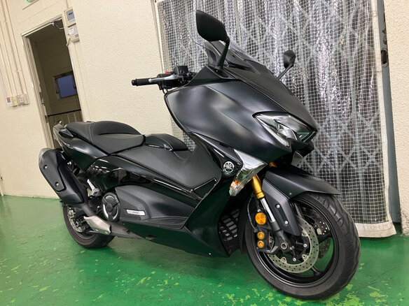 2019 Yamaha TMAX, чёрный, 890000 рублей - вид 3
